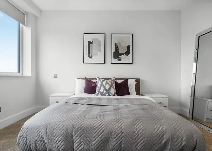Lovely 1 Bedroom Apartment In The Heart Of Eastleigh
