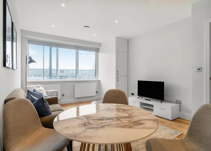 Lovely 1 Bedroom Apartment In The Heart Of Eastleigh